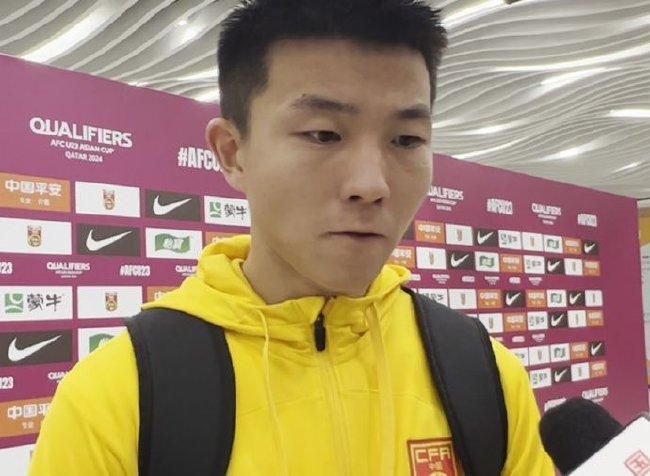 女生被男生捅的视频