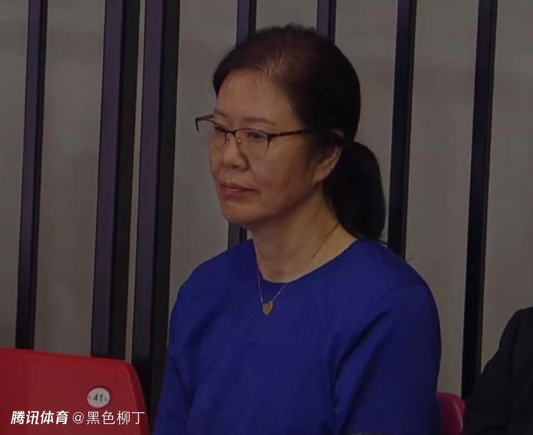 美女麻豆