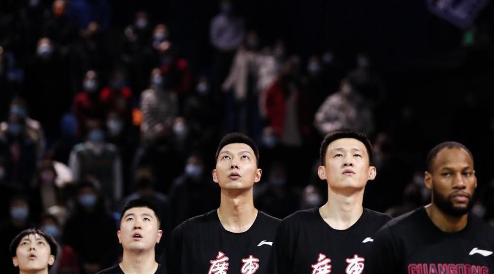 免费国产叼嘿视频在线观看